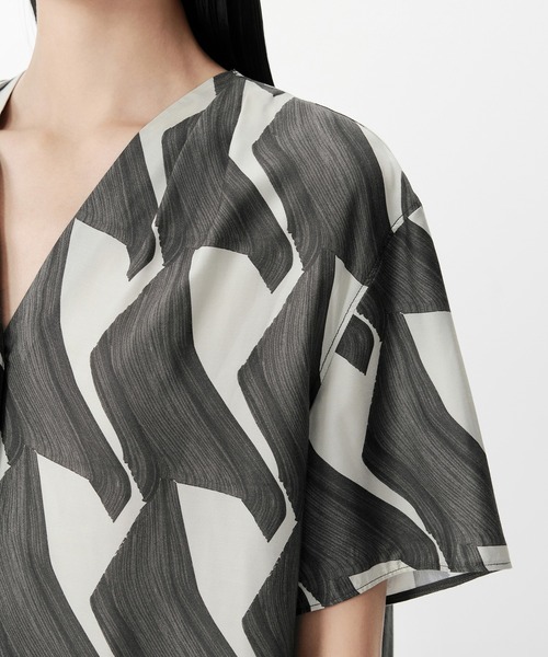 セール】Soft Geometry Shirt / ソフトジオメトリーシャツ