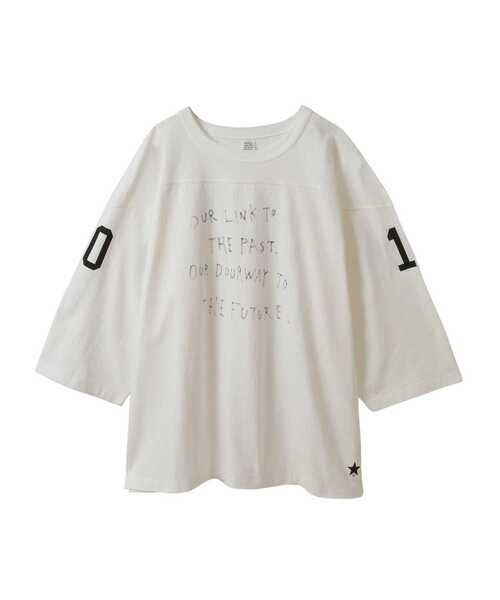 CONVERSE TOKYO(コンバーストウキョウ)の「【FILL THE BILL】NUMBER FOOTBALL TEE(Tシャツ/カットソー・レディース・ホワイト/ブラック・SMALL/MEDIUM)」の3枚目の写真