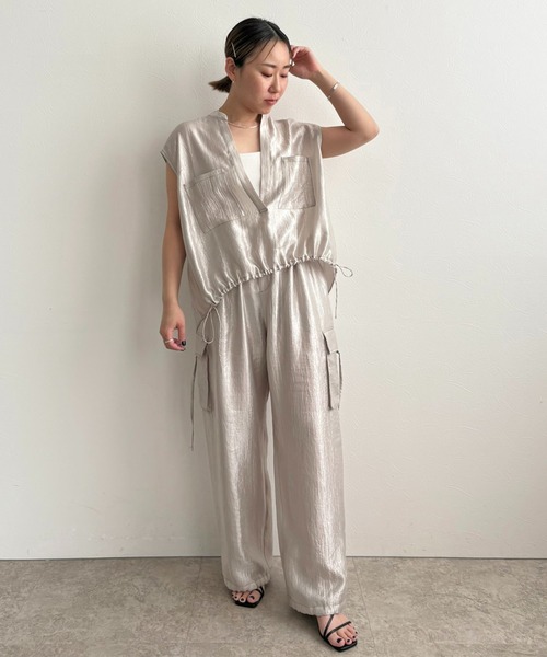 LHELBIE（レルビエ）の「スキッパードロストシャツ（シャツ/ブラウス・レディース・ライトグレー/ブラウン/ブラック・M）」の4枚目の写真