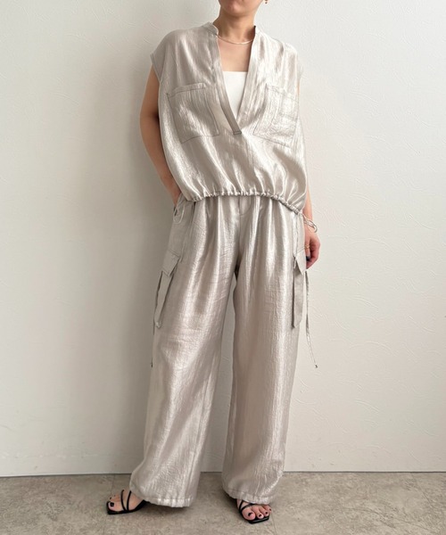 LHELBIE（レルビエ）の「スキッパードロストシャツ（シャツ/ブラウス・レディース・ライトグレー/ブラウン/ブラック・M）」の5枚目の写真