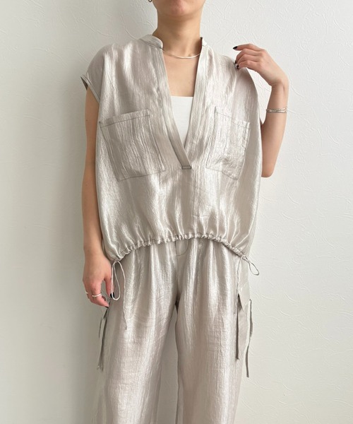 LHELBIE（レルビエ）の「スキッパードロストシャツ（シャツ/ブラウス・レディース・ライトグレー/ブラウン/ブラック・M）」の10枚目の写真