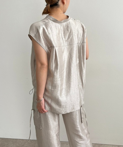 LHELBIE（レルビエ）の「スキッパードロストシャツ（シャツ/ブラウス・レディース・ライトグレー/ブラウン/ブラック・M）」の12枚目の写真