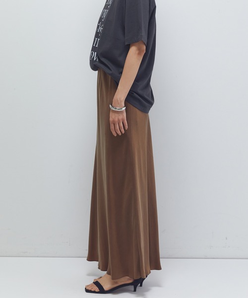 1er Arrondissement（プルミエアロンディスモン）の「【新色追加2】キュプラフィブリルマーメイドスカート（スカート・レディース・ベージュ系その他/ブラウン系その他4/ブラウン系その他5・36/38）」の4枚目の写真