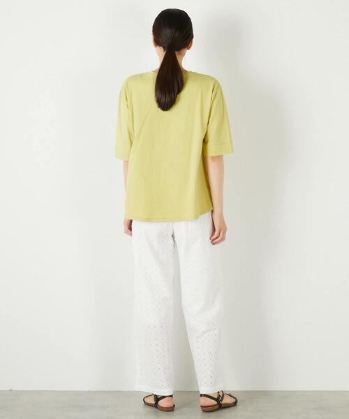 MELROSE claire(メルローズ クレール)の「【接触冷感加工ウエストタックデザインカットプル】(Tシャツ/カットソー・レディース・ライトグレー/ダークネイビー/イエロー・FREE)」の15枚目の写真