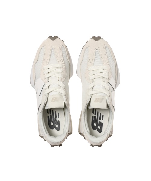 NEW BALANCE(ニューバランス)の「New Balance U327LNA(スニーカー・レディース・ベージュ・23.5㎝/23㎝/24.5㎝/25㎝/24㎝)」の4枚目の写真