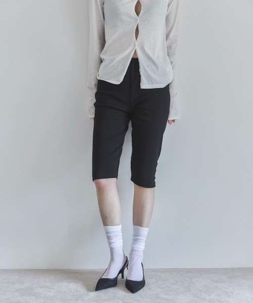 feepur(フェピュール)の「カットリブハーフパンツ(その他パンツ・レディース・ブラック/チャコールグレー・MEDIUM)」の12枚目の写真