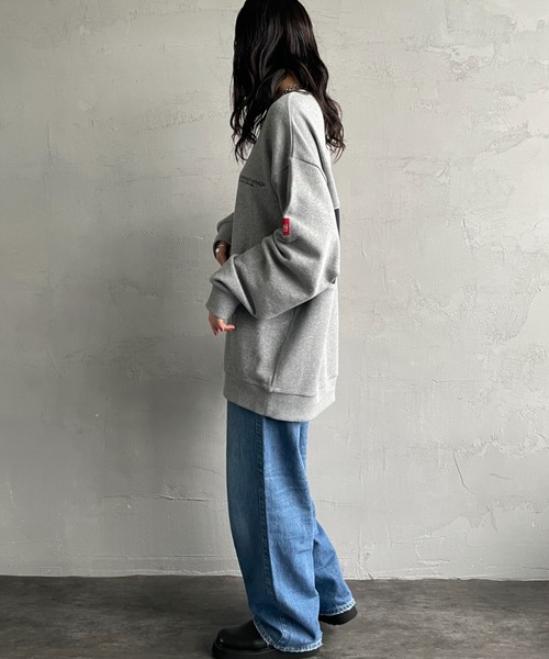 Manhattan Portage（マンハッタンポーテージ）の「[MANHATTAN PORTAGE/マンハッタンポーテージ] 別注 バック切替デザイン クルーネックスウェット（スウェット・レディース・ネイビー/ブラック/グレー・XL/L/M/S）」の10枚目の写真