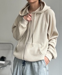 〈ユニセックス商品〉ワッフルZIPパーカー
