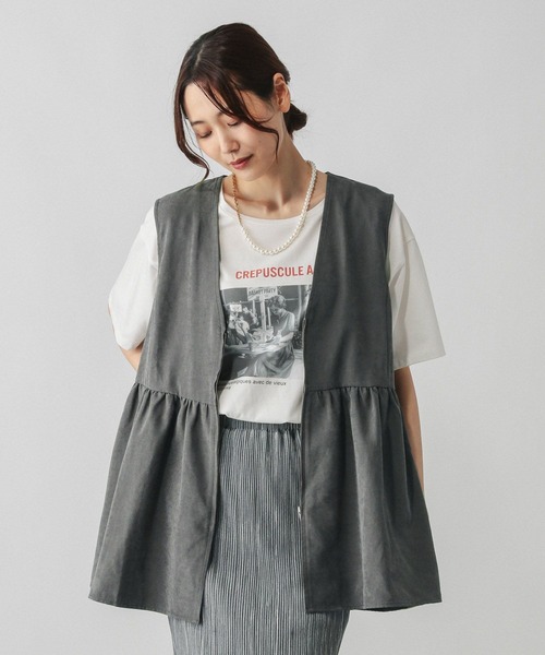 GLOBAL WORK（グローバルワーク）の「ピーチサテンベスト/580832（ベスト・レディース・グレイッシュベージュ/スミクロ/キャメル・FREE）」の6枚目の写真