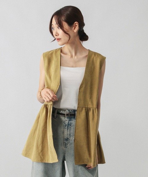 GLOBAL WORK（グローバルワーク）の「ピーチサテンベスト/580832（ベスト・レディース・グレイッシュベージュ/スミクロ/キャメル・FREE）」の14枚目の写真