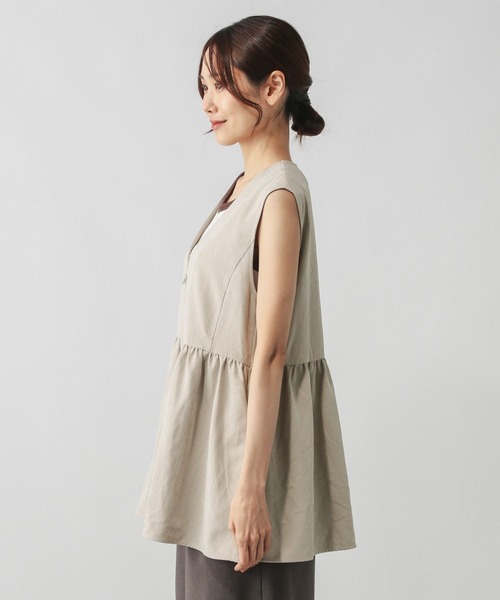 GLOBAL WORK（グローバルワーク）の「ピーチサテンベスト/580832（ベスト・レディース・グレイッシュベージュ/スミクロ/キャメル・FREE）」の17枚目の写真