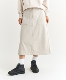 NANGA（ナンガ）の「CORDUROY A LINE SKIRT/コーデュロイ Aライン スカート（スカート）」