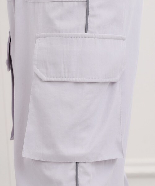 PINK-latte（ピンクラテ）の「ベーシックパイピングカーゴパンツ（その他パンツ・キッズ・ライトグレー/ブラック/パープル/カーキ・13/15 /16/14）」の20枚目の写真