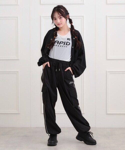 PINK-latte（ピンクラテ）の「ベーシックパイピングカーゴパンツ（その他パンツ・キッズ・ライトグレー/ブラック/パープル/カーキ・13/15 /16/14）」の17枚目の写真