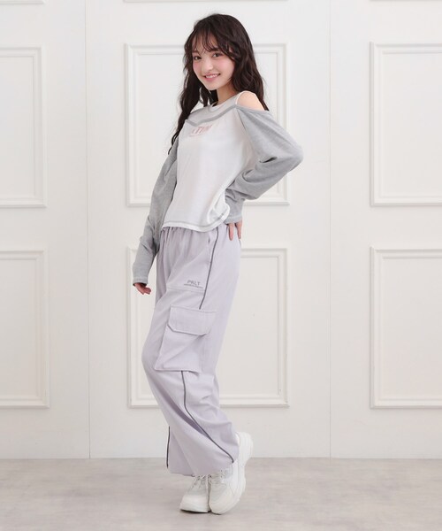 PINK-latte（ピンクラテ）の「ベーシックパイピングカーゴパンツ（その他パンツ・キッズ・ライトグレー/ブラック/パープル/カーキ・13/15 /16/14）」の10枚目の写真