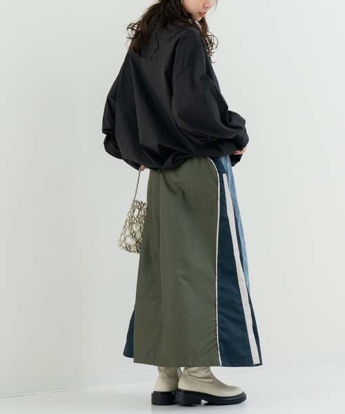 refinedworks(リファインドワークス)の「【refinedworks】異素材 使いが光る デニム 切替 ロング スカート(デニムスカート・レディース・ブルー/ブラック・FREE)」の15枚目の写真