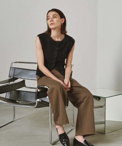 CAPRICIEUX LE'MAGE（カプリシューレマージュ）の「スパンコールフェザーベスト（ニット/セーター・レディース・ブラック/ベージュ・FREE）」の4枚目の写真