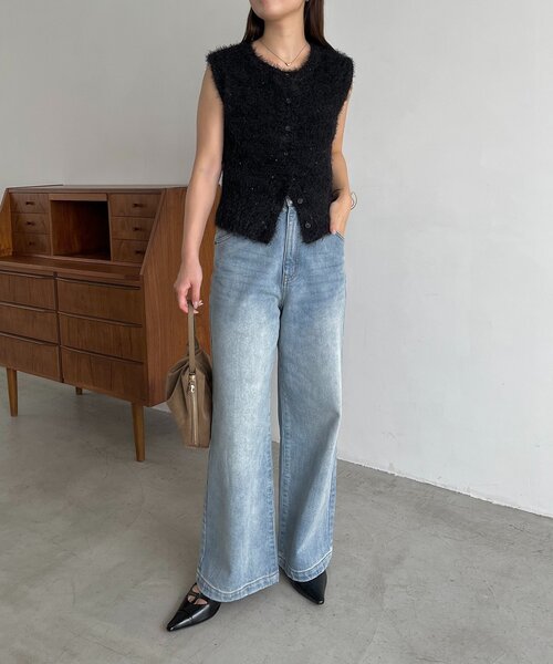 CAPRICIEUX LE'MAGE（カプリシューレマージュ）の「スパンコールフェザーベスト（ニット/セーター・レディース・ブラック/ベージュ・FREE）」の7枚目の写真