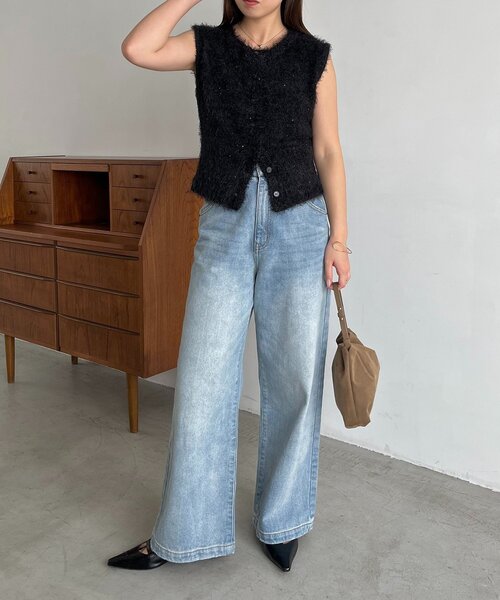 CAPRICIEUX LE'MAGE（カプリシューレマージュ）の「スパンコールフェザーベスト（ニット/セーター・レディース・ブラック/ベージュ・FREE）」の8枚目の写真