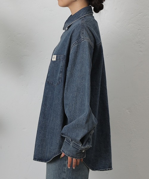 COLONY 2139（コロニートゥーワンスリーナイン）の「オーバータックデニムシャツ（シャツ/ブラウス・レディース・ブラック/ダークブルー・FREE）」の17枚目の写真