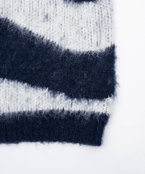 kaoyorinakami（カオヨリナカミ）の「KUNE-KUNE KNIT / クネクネニット（ニット/セーター・メンズ・グレー/アイボリー・MEDIUM/X-LARGE/LARGE/SMALL）」の14枚目の写真