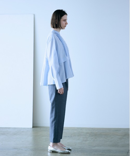 Marilyn Moon(マリリンムーン)の「tuck frill flare shirt(シャツ/ブラウス・レディース・ピンク/グレー/ネイビー/サックスブルー・FREE)」の16枚目の写真