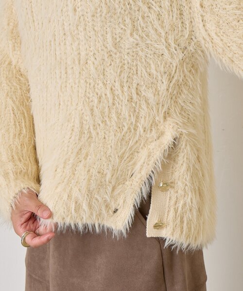 Jena espace merveilleux(ジェナ エスパスメルヴェイユ)の「サイドボタンシャギーニット(ニット/セーター・レディース・アイボリー/ベージュ/ネイビー・FREE)」の16枚目の写真