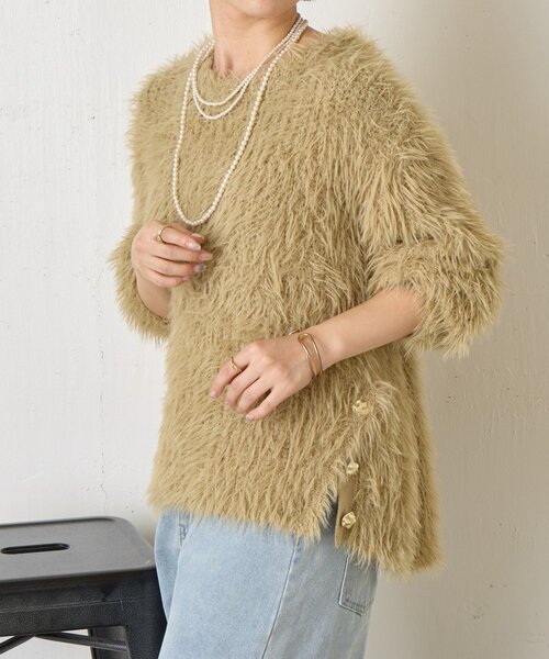 Jena espace merveilleux(ジェナ エスパスメルヴェイユ)の「サイドボタンシャギーニット(ニット/セーター・レディース・アイボリー/ベージュ/ネイビー・FREE)」の10枚目の写真