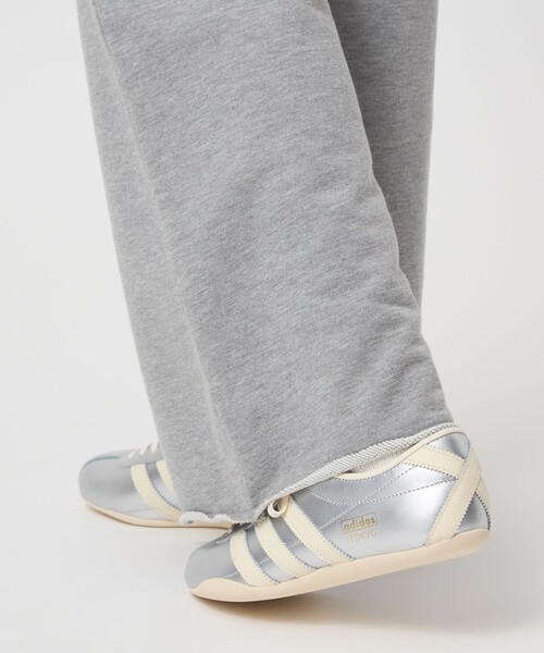 adidas Originals（アディダスオリジナルス）の「＜adidas Originals＞トーキョ― シューズ / スニーカー（スニーカー・レディース・シルバー・24cm/23cm/22.5cm/24.5cm/25cm/23.5cm）」の3枚目の写真