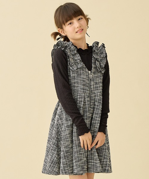 Amourire girl(アムリールガール)の「カットツイード ハーフジップジャンパースカート×リブニットソーセット(ワンピース・キッズ・ブラック/オフホワイト・130cm/140cm/150cm/160cm)」の10枚目の写真