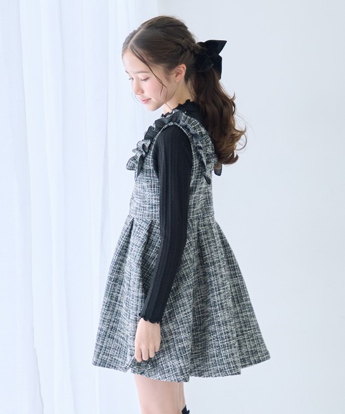 Amourire girl(アムリールガール)の「カットツイード ハーフジップジャンパースカート×リブニットソーセット(ワンピース・キッズ・ブラック/オフホワイト・130cm/140cm/150cm/160cm)」の18枚目の写真