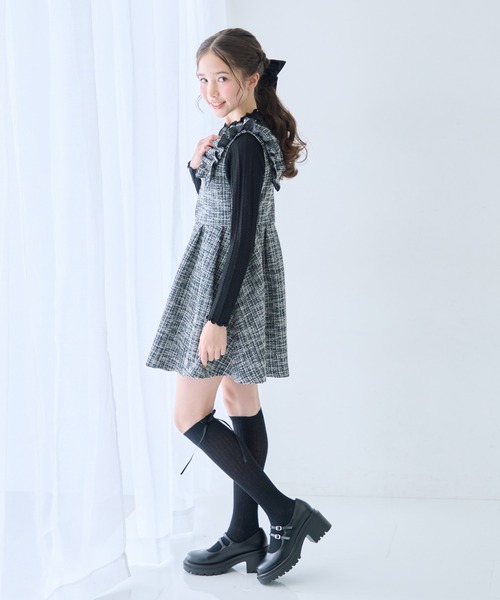Amourire girl(アムリールガール)の「カットツイード ハーフジップジャンパースカート×リブニットソーセット(ワンピース・キッズ・ブラック/オフホワイト・130cm/140cm/150cm/160cm)」の20枚目の写真