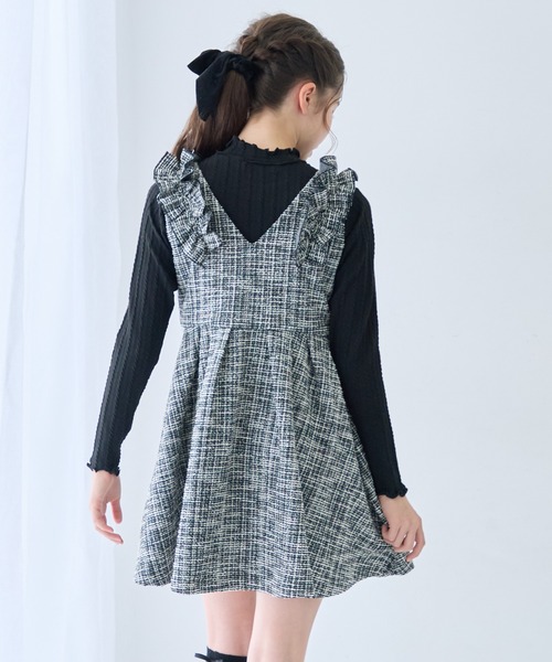 Amourire girl(アムリールガール)の「カットツイード ハーフジップジャンパースカート×リブニットソーセット(ワンピース・キッズ・ブラック/オフホワイト・130cm/140cm/150cm/160cm)」の19枚目の写真