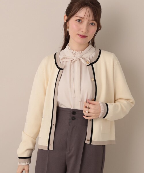 couture brooch(クチュールブローチ)の「【高見え・通勤・大人可愛い】配色総針スカラカーディガン(カーディガン/ボレロ・レディース・ブルー系その他/アイボリー/ブラック・36/38/40/42)」の11枚目の写真