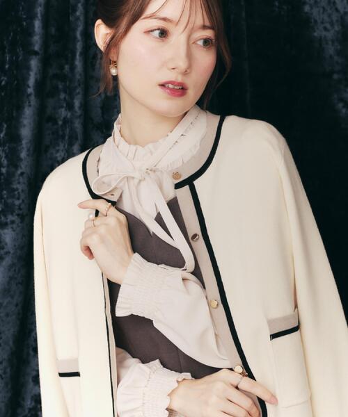 couture brooch(クチュールブローチ)の「【高見え・通勤・大人可愛い】配色総針スカラカーディガン(カーディガン/ボレロ・レディース・ブルー系その他/アイボリー/ブラック・36/38/40/42)」の14枚目の写真