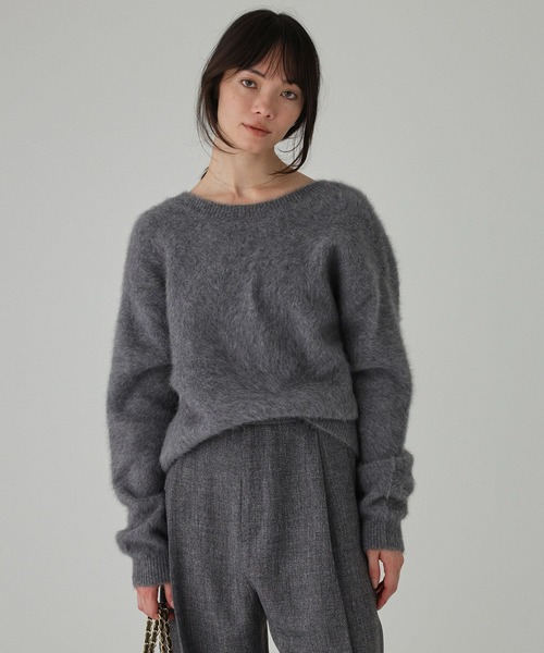 BABYLONE（バビロン）の「2WAYFOXカシミヤプルオーバー（ニット/セーター・レディース・ピンク/サックスブルー/オフホワイト/チャコール/グレー/ライトグリーン/ベージュ/ダークブラウン・フリー）」の22枚目の写真