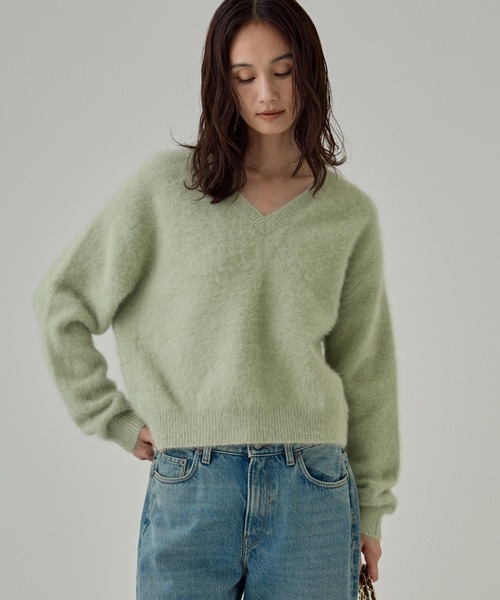 BABYLONE（バビロン）の「2WAYFOXカシミヤプルオーバー（ニット/セーター・レディース・ピンク/サックスブルー/オフホワイト/チャコール/グレー/ライトグリーン/ベージュ/ダークブラウン・フリー）」の13枚目の写真