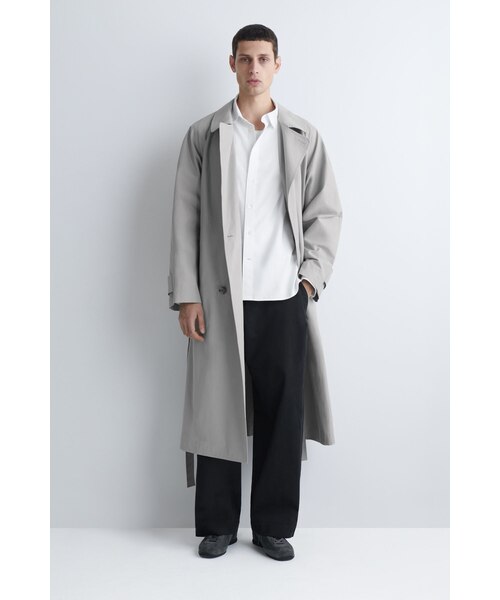 COS（コス）の「コットンオックスフォードシャツ（シャツ/ブラウス・メンズ・ホワイト/ホワイト×ブルー・S/XL/L/M）」の10枚目の写真