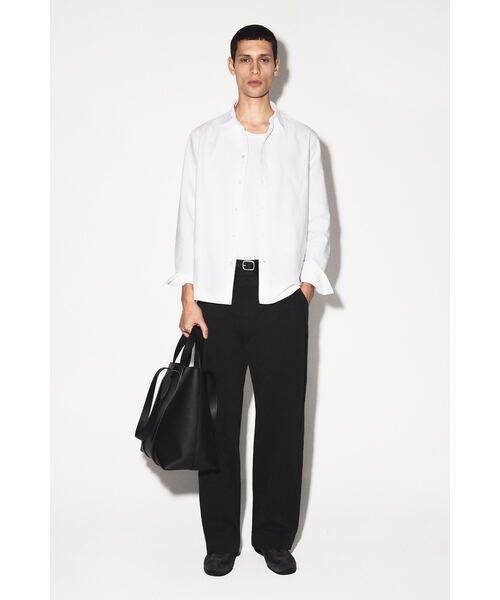 COS（コス）の「コットンオックスフォードシャツ（シャツ/ブラウス・メンズ・ホワイト/ホワイト×ブルー・S/XL/L/M）」の14枚目の写真