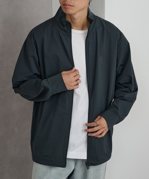 Santa Barbara Polo & Racquet Club(サンタ・バーバラ・ポロ & ラケット・クラブ)の「【SANTA BARBARA】ストレッチ天竺 スタンドジャケット(その他アウター・メンズ・ブラック/チャコールグレー/ベージュ/ネイビー・L/LL/M)」の3枚目の写真