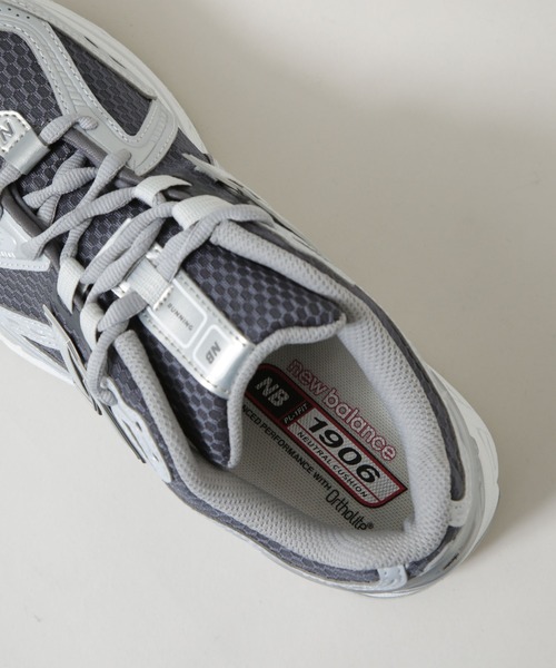 NEW BALANCE(ニューバランス)の「new balance/1906R(スニーカー・レディース・グレー・23/24/25)」の9枚目の写真