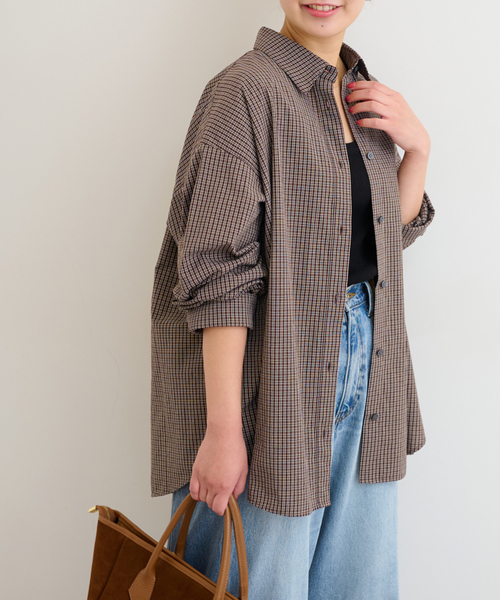 JOURNAL STANDARD relume(ジャーナルスタンダード レリューム)の「チェックオーバーサイズシャツ(シャツ/ブラウス・レディース・ブラウン/ベージュ・FREE)」の9枚目の写真