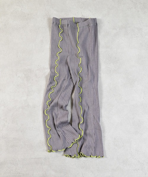 MARKEY'S（マーキーズ）の「裏起毛テレコメローフレアーパンツ（その他パンツ・キッズ・ブラック/イエロー/レッド/グレー・140/130/120/110/100/90/150）」の11枚目の写真