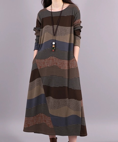 cammie(キャミー)の「パッチワークロングワンピース(ワンピース・レディース・ワイン/ブラウン・L/M)」の2枚目の写真