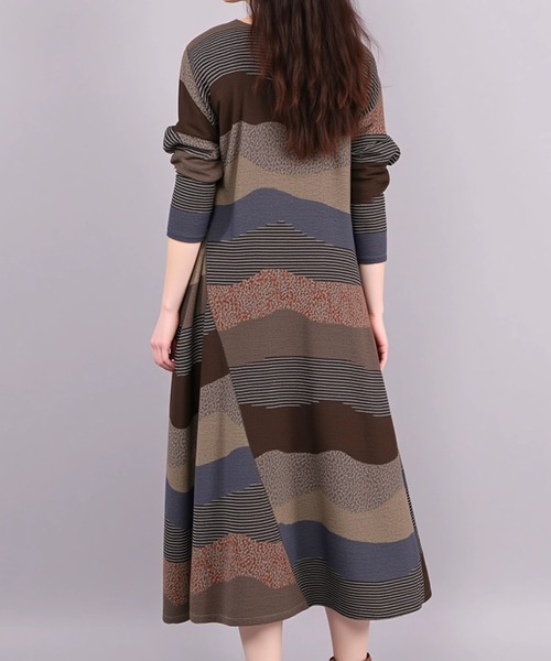 cammie(キャミー)の「パッチワークロングワンピース(ワンピース・レディース・ワイン/ブラウン・L/M)」の4枚目の写真