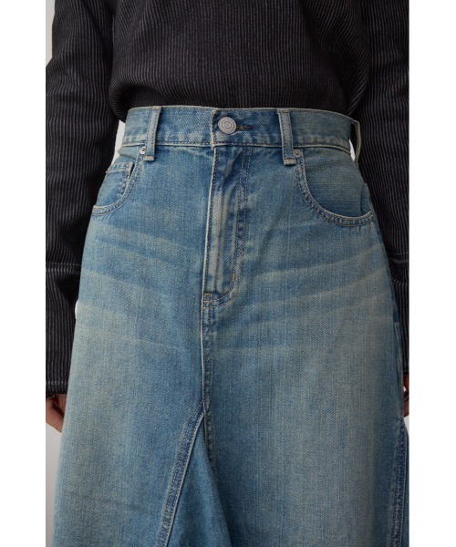 AZUL by moussy（アズールバイマウジー）の「AZUL DENIM イレヘムデニムスカート（デニムスカート・レディース・ブルー/ライトブラック・MEDIUM/SMALL）」の10枚目の写真