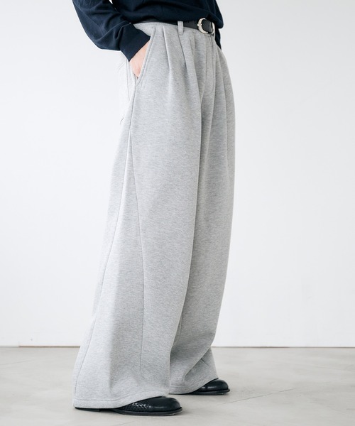 Adoon plain(アドーンプレーン)の「2-Tuck Wide Curve Sweat Pants / 2タックワイドカーブスウェットパンツ(その他パンツ・メンズ・ライトグレー/ブラック・SMALL/MEDIUM/LARGE)」の7枚目の写真