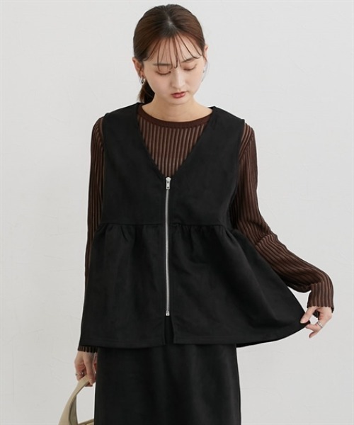 nissen(ニッセン)の「フェイクスエードペプラムベスト【セットアップ対応】(ベスト・レディース・ブラウン/グレー/ブラック/アイボリー・M/L/LL)」の5枚目の写真