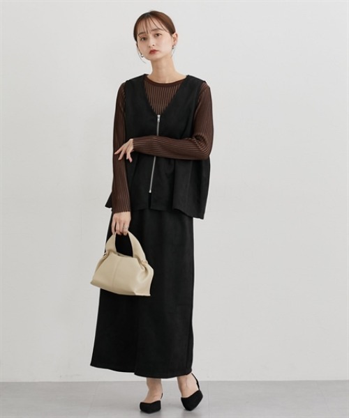 nissen(ニッセン)の「フェイクスエードペプラムベスト【セットアップ対応】(ベスト・レディース・ブラウン/グレー/ブラック/アイボリー・M/L/LL)」の6枚目の写真