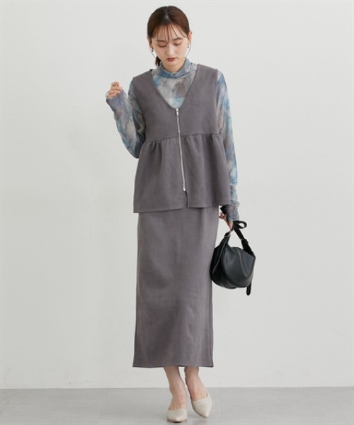 nissen(ニッセン)の「フェイクスエードペプラムベスト【セットアップ対応】(ベスト・レディース・ブラウン/グレー/ブラック/アイボリー・M/L/LL)」の18枚目の写真